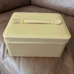 Estee Lauder Gold Vanity Case and Makeup Brush Bag